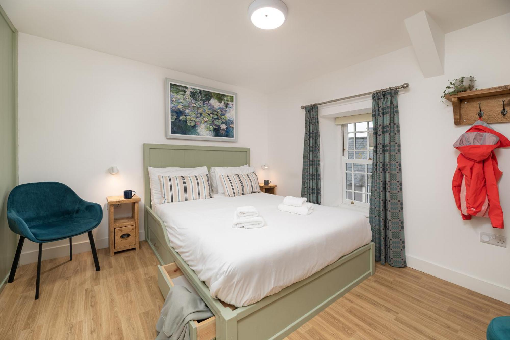 Tafarn Yr Heliwr Hostel Nefyn Kültér fotó